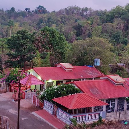 Jenjon Best Retreat Chalets At Sparsh Karjat Resort With Optional Swimming Pool Екстериор снимка